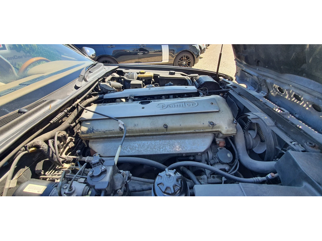 Jaguar Xj Daimler 4.0six - автомобили, коли, обяви за нови и употребявани 15