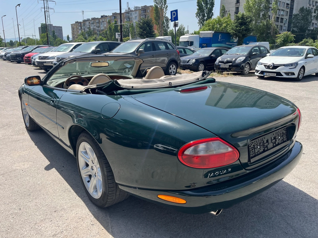 Jaguar Xk8 Cabriolet V8 115000km!!!ITALY - автомобили, коли, обяви за нови и употребявани 4
