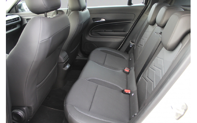 Jeep AVENGER ALTITUDE BEV 54 kWh 115 kW 156 hp 400 km - автомобили, коли, обяви за нови и употребявани 7