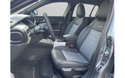 Jeep AVENGER UPLAND 1.2 e-Hybrid 48V Petrol 145 hp 6-DCT 4xe - автомобили, коли, обяви за нови и употребявани 13
