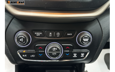 Jeep Cherokee 2.2M-Jet Night Eagle 4WD - автомобили, коли, обяви за нови и употребявани 13