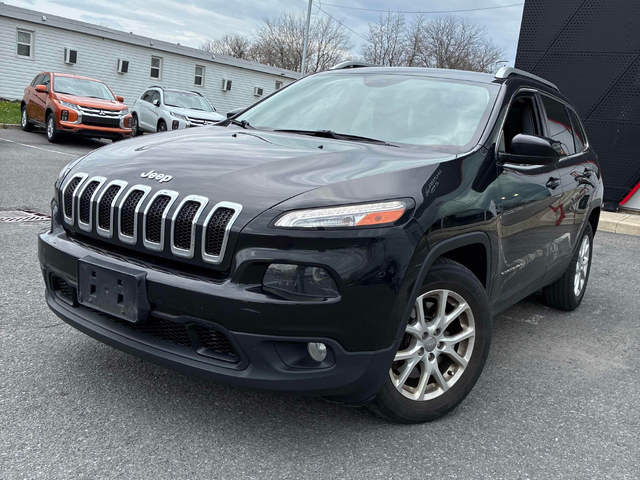 Jeep Cherokee 2.4L 4cyl FWD - автомобили, коли, обяви за нови и употребявани 0