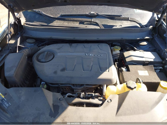 JEEP Cherokee 3.2L V-6 DOHC, 271HP 4X4 Drive - автомобили, коли, обяви за нови и употребявани 9