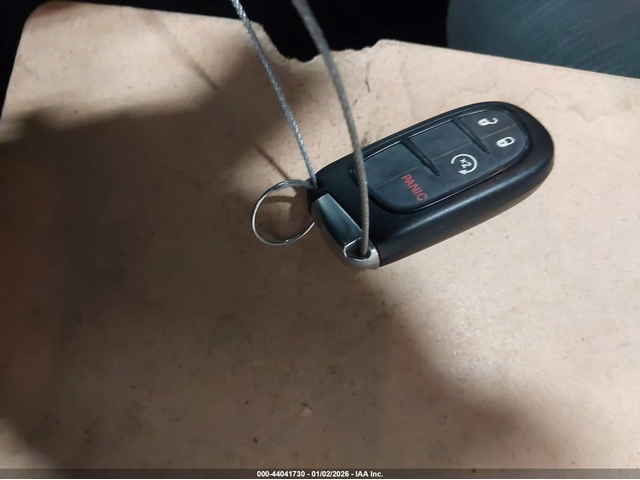 Jeep Cherokee 3.2L V-6 DOHC, 271HP 4X4 Drive - автомобили, коли, обяви за нови и употребявани 10