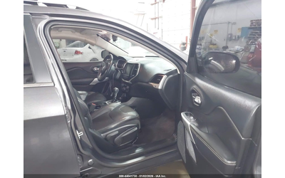 jeep-cherokee-3-2l-v-6-dohc-271hp-4x4-drive - 4