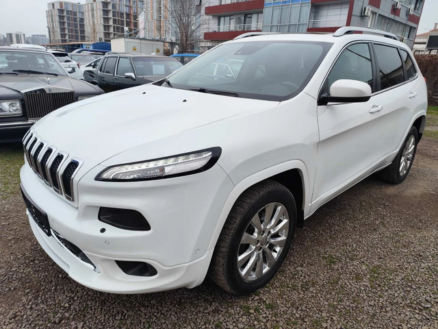 Jeep Cherokee 2.2TD Overl.AWD200кс - автомобили, коли, обяви за нови и употребявани 1