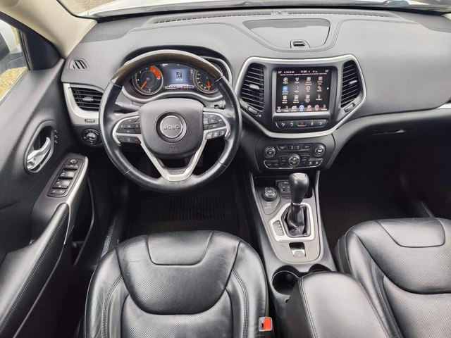 Jeep Cherokee 2.2TD Overl.AWD200кс - автомобили, коли, обяви за нови и употребявани 9