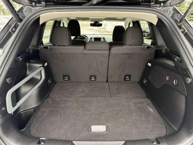 Jeep Cherokee * Latitude/Longitude/North * CARFAX * ЦЕНА ДО БГ - автомобили, коли, обяви за нови и употребявани 11