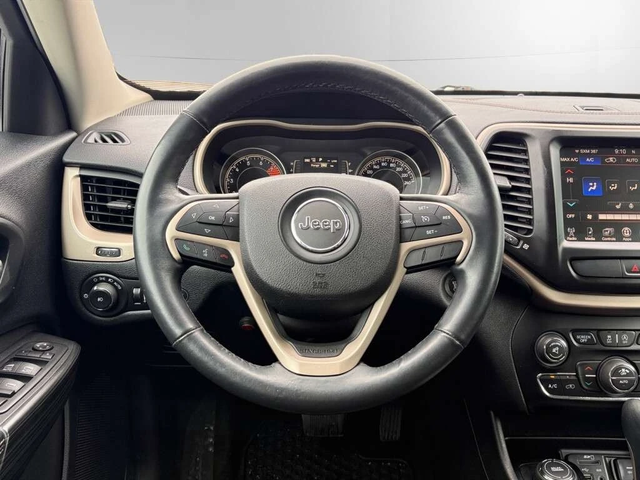 Jeep Cherokee * Latitude/Longitude/North * CARFAX * ЦЕНА ДО БГ - автомобили, коли, обяви за нови и употребявани 14