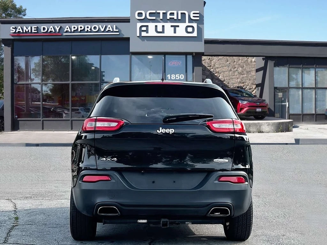 Jeep Cherokee * Latitude, Longitude, North * CARFAX * ЦЕНА ДО БГ - автомобили, коли, обяви за нови и употребявани 3