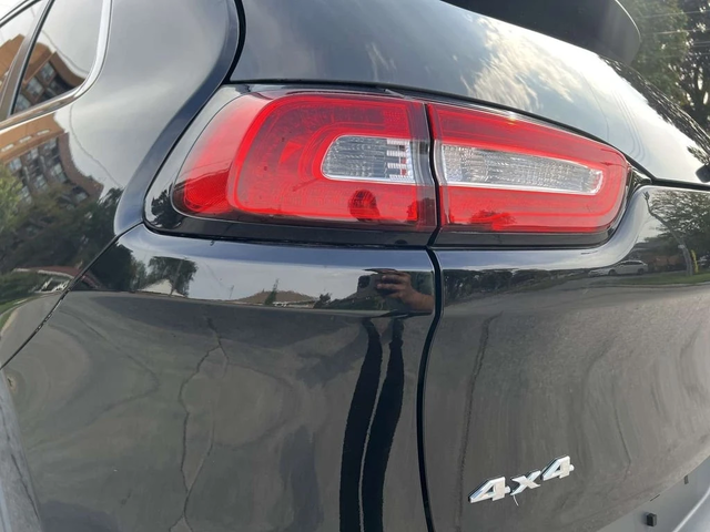 Jeep Cherokee * Latitude, Longitude, North * CARFAX * ЦЕНА ДО БГ - автомобили, коли, обяви за нови и употребявани 5