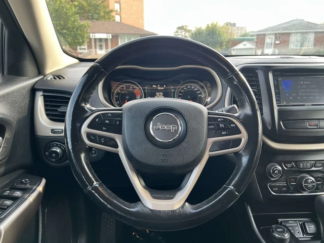 Jeep Cherokee * Latitude, Longitude, North * CARFAX * ЦЕНА ДО БГ - автомобили, коли, обяви за нови и употребявани 9