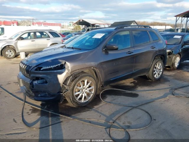 Jeep Cherokee LATITUDE TECH CONNECT 4X4 - автомобили, коли, обяви за нови и употребявани 1