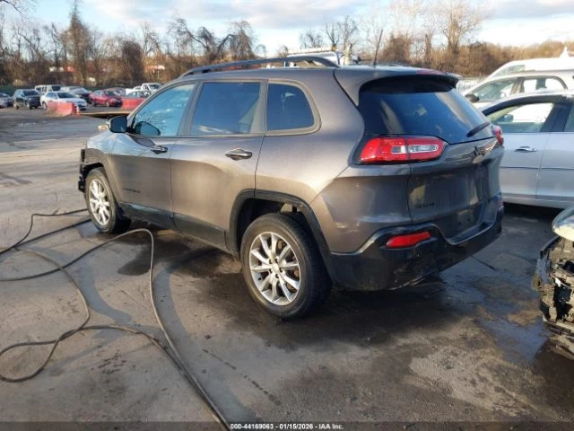 Jeep Cherokee LATITUDE TECH CONNECT 4X4 - автомобили, коли, обяви за нови и употребявани 2