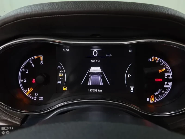 Jeep Cherokee 3.0 Diesel Overland - автомобили, коли, обяви за нови и употребявани 7