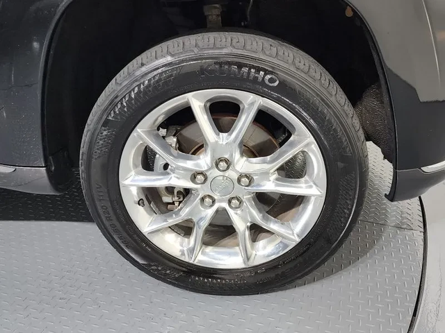 Jeep Cherokee 3.0 Diesel Overland - автомобили, коли, обяви за нови и употребявани 4