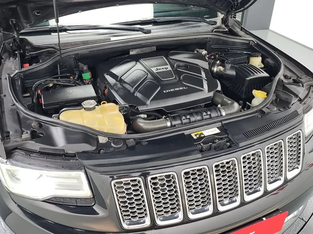 Jeep Cherokee 3.0 Diesel Overland - автомобили, коли, обяви за нови и употребявани 5