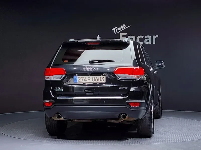 Jeep Cherokee 3.0 Diesel Limited - автомобили, коли, обяви за нови и употребявани 3