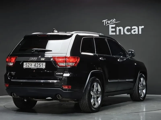 Jeep Cherokee 3.0 Diesel Overland - автомобили, коли, обяви за нови и употребявани 1