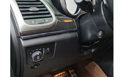 Jeep Cherokee 3.0 Diesel Overland - автомобили, коли, обяви за нови и употребявани 15