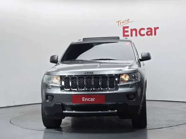 Jeep Cherokee 3.0 Diesel Overland - автомобили, коли, обяви за нови и употребявани 2