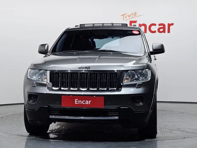 Jeep Cherokee 3.0 Diesel Overland - автомобили, коли, обяви за нови и употребявани 2