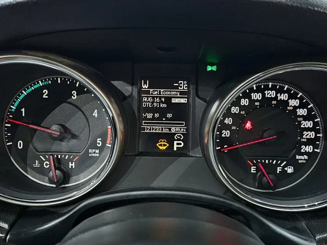 Jeep Cherokee 3.0 Diesel Overland - автомобили, коли, обяви за нови и употребявани 7