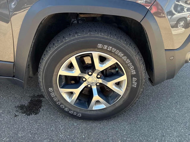 Jeep Cherokee * Trailhawk * PANO * КАМЕРА * ПОДГРЕВ * NAVI - автомобили, коли, обяви за нови и употребявани 6