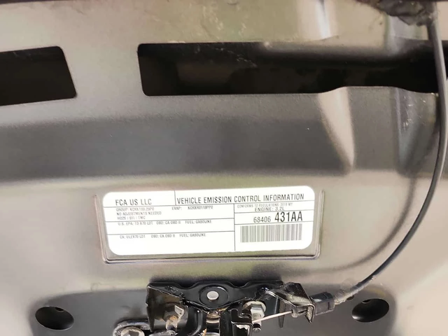 Jeep Cherokee * Altitude * ПАМЕТ * KEYLESS * NAVI - автомобили, коли, обяви за нови и употребявани 13