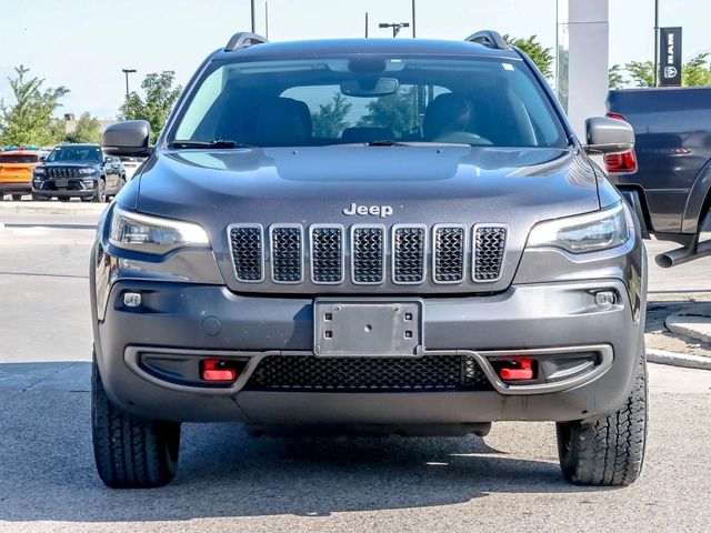 Jeep Cherokee Trailhawk КОЖА| ПОДГРЕВ | ОБДУХВАНЕ | ЦЕНА ДО БГ - автомобили, коли, обяви за нови и употребявани 2