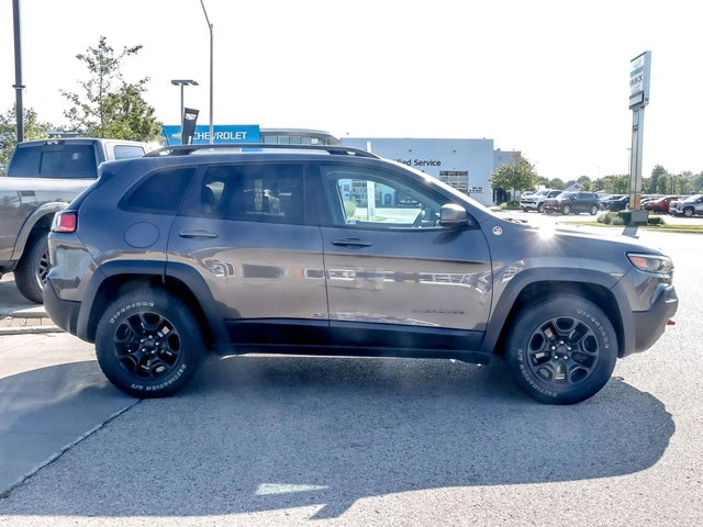 Jeep Cherokee Trailhawk КОЖА| ПОДГРЕВ | ОБДУХВАНЕ | ЦЕНА ДО БГ - автомобили, коли, обяви за нови и употребявани 3
