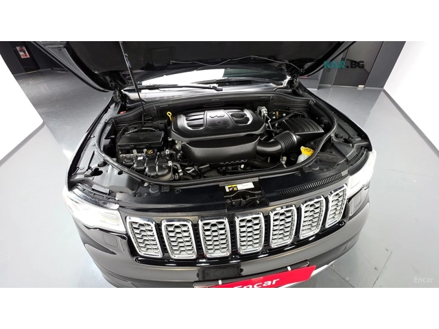 Jeep Cherokee SUMMIT* PANO* КОЖА* ОБДУХВАНЕ* ПОДГРЕВ* НАВИ* КАМЕ - автомобили, коли, обяви за нови и употребявани 4