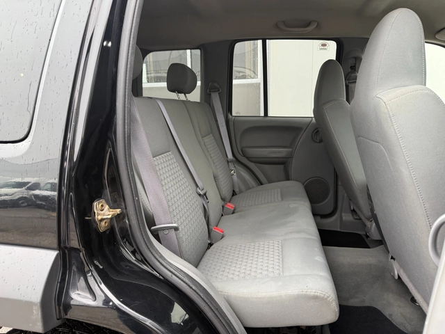 Jeep Cherokee 2.8 crd - автомобили, коли, обяви за нови и употребявани 14