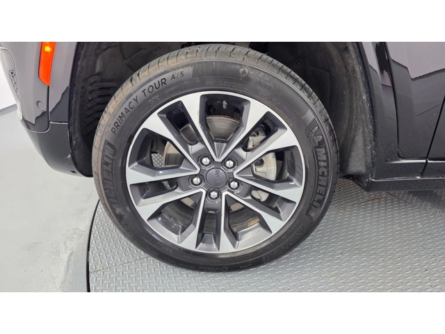 Jeep Cherokee 3.6 Overland 4WD - автомобили, коли, обяви за нови и употребявани 4