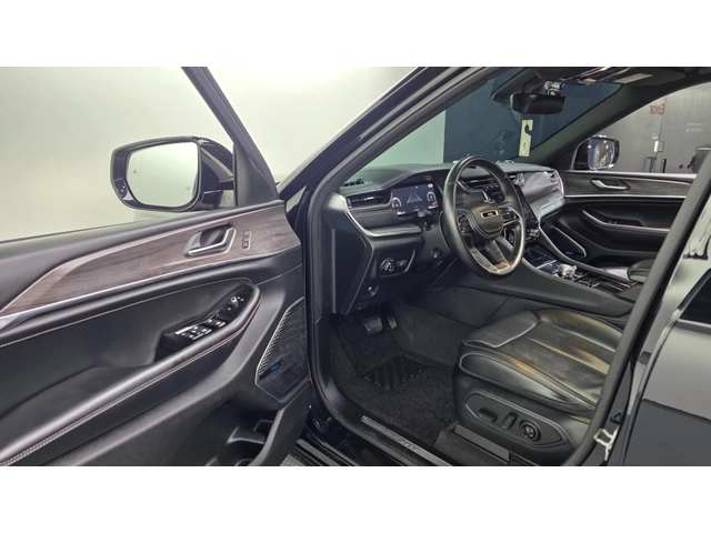 Jeep Cherokee 3.6 Overland 4WD - автомобили, коли, обяви за нови и употребявани 9