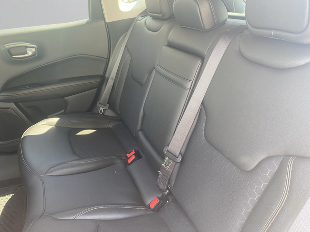 Jeep COMPASS 1.3 T-GDI I4 110kW Limited DCT - автомобили, коли, обяви за нови и употребявани 12