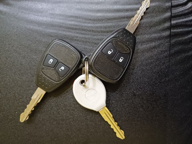 Jeep Compass 2.0 CRD 4WD - автомобили, коли, обяви за нови и употребявани 15