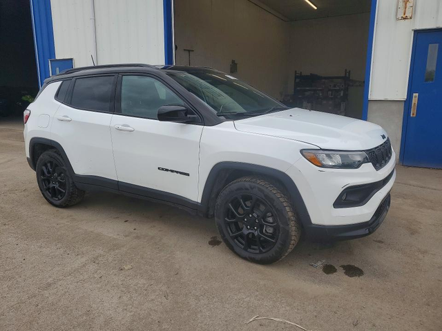Jeep Compass 2.0L 4 4X4 W/FRONT WHL DRV - автомобили, коли, обяви за нови и употребявани 3