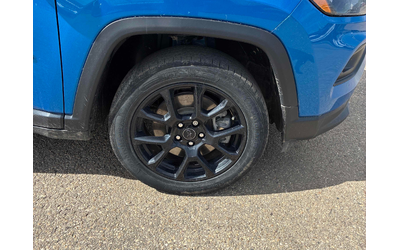 Jeep Compass 2.0L 4cyl 4WD - автомобили, коли, обяви за нови и употребявани 6