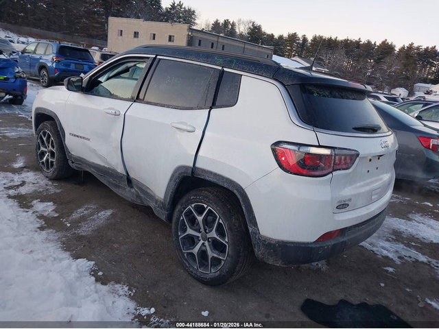 Jeep Compass 2.0L I-4 DI, DOHC, VVT, TURBO, 200HP 4X4 Drive - автомобили, коли, обяви за нови и употребявани 2