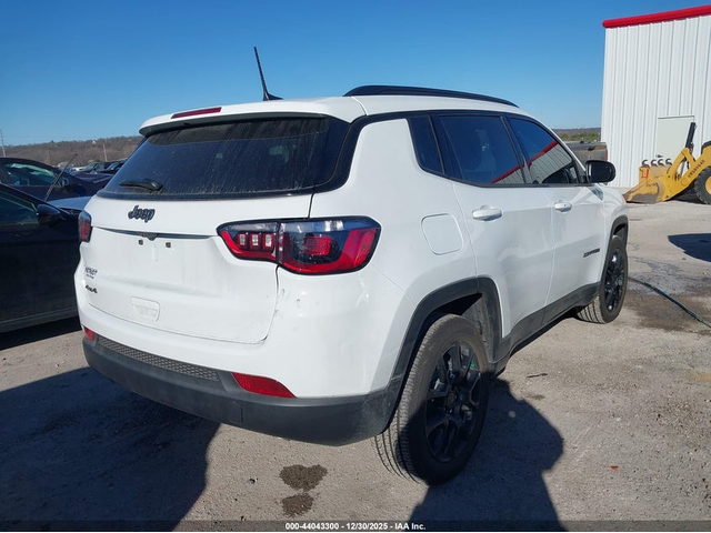 Jeep Compass 2.0L I-4 DI, DOHC, VVT, TURBO, 200HP 4X4 Drive - автомобили, коли, обяви за нови и употребявани 3