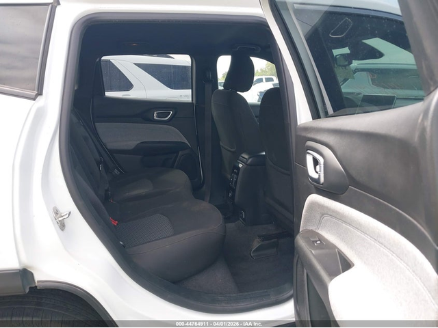 Jeep Compass 2.0L I-4 DI, DOHC, VVT, TURBO, 200HP 4X4 Drive - автомобили, коли, обяви за нови и употребявани 7