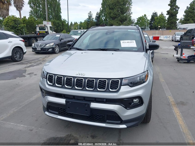 Jeep Compass 2.0L I-4 DI, DOHC, VVT, TURBO, 200HP 4X4 Drive - автомобили, коли, обяви за нови и употребявани 11