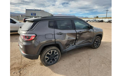 jeep-compass-2-4l-4-4x4-w-front-whl-drv - 3