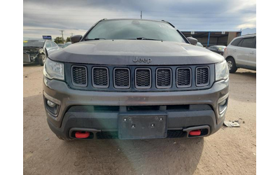jeep-compass-2-4l-4-4x4-w-front-whl-drv - 5