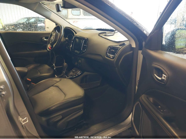 Jeep Compass 2.4L I-4 VVT, 180HP 4X4 Drive - автомобили, коли, обяви за нови и употребявани 4