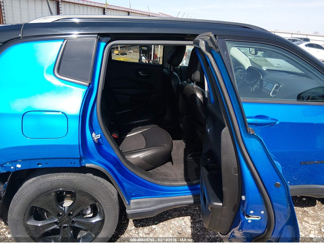 Jeep Compass 2.4L I-4 VVT, 180HP Front Wheel Drive - автомобили, коли, обяви за нови и употребявани 7