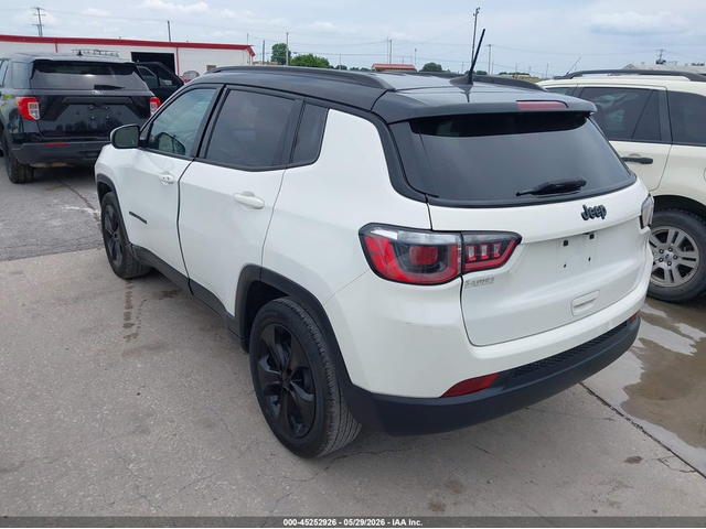 Jeep Compass 2.4L I-4 VVT, 180HP Front Wheel Drive - автомобили, коли, обяви за нови и употребявани 2