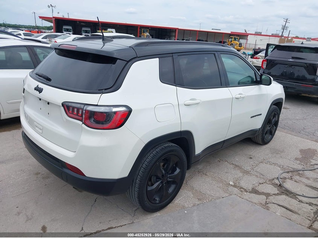 Jeep Compass 2.4L I-4 VVT, 180HP Front Wheel Drive - автомобили, коли, обяви за нови и употребявани 3