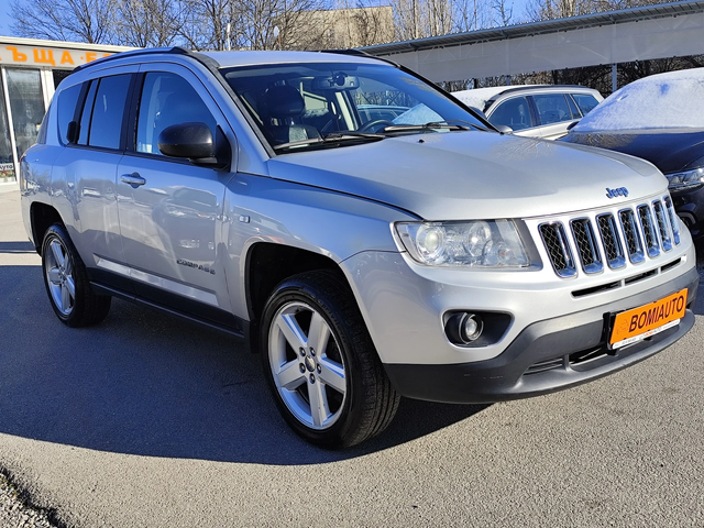 Jeep Compass 2.2CRD* 4X4* LIMITED* КОЖА* EURO5A* - автомобили, коли, обяви за нови и употребявани 2